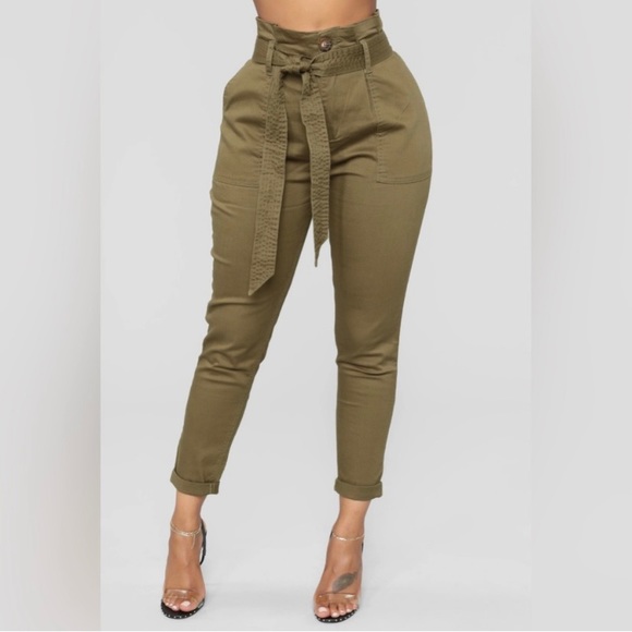 🈹 FashionNova High Waisted High Rise Pants - Picture 4 of 14